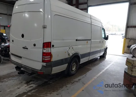 2011 Mercedes-Benz Sprinter 2500 High Roof from USA, damaged, VIN WD3PE8CBXB5609642